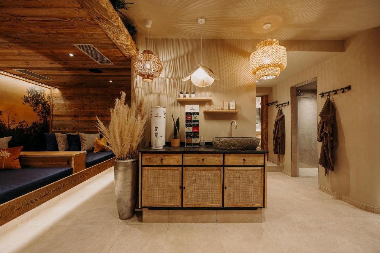Hotel Uncle Jacks Flachau Esterno foto