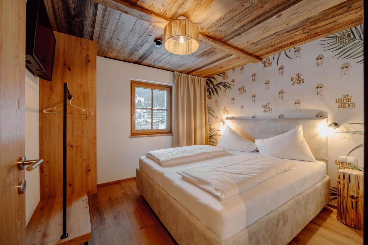 Hotel Uncle Jacks Flachau Esterno foto